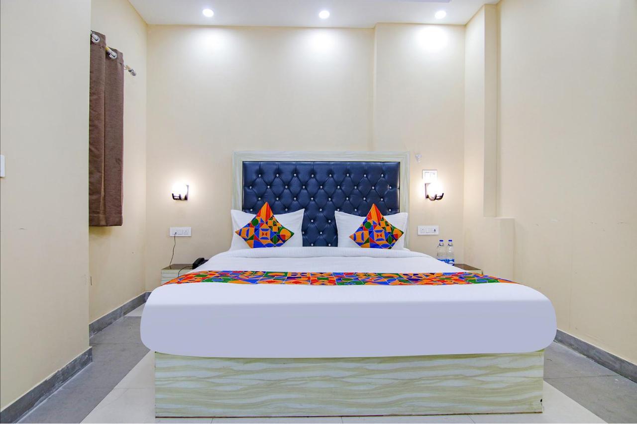 Fabhotel Ashok Vihar - Nr North Campus, Delhi University Nuova Delhi Esterno foto